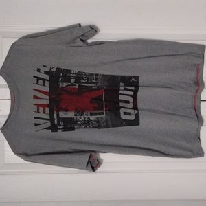 Old navy active Tshirt